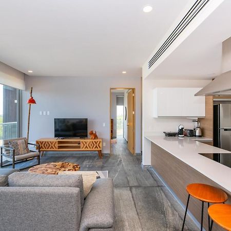 Ocean View Condo - Beach, Pool & Jacuzzi! 坎昆 外观 照片